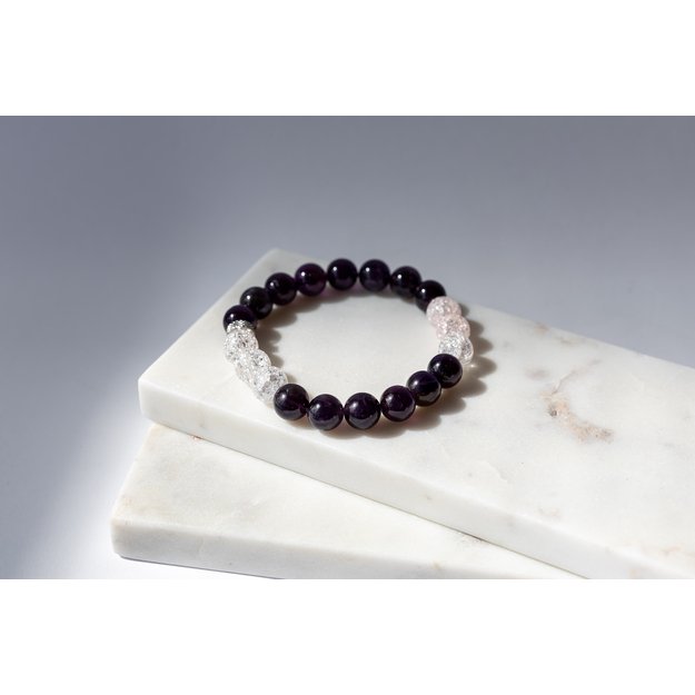 Apyrankė iš rausvo kvarco ir ametisto akmenukų