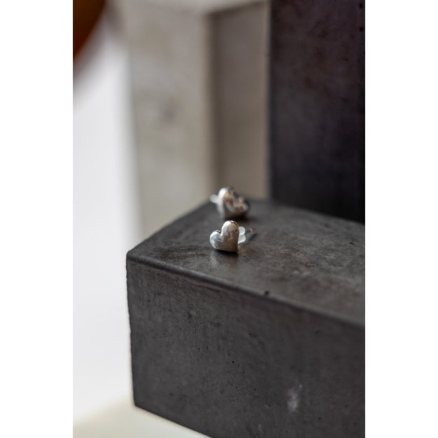 Žalvariniai auskarai ,,Širdelė"